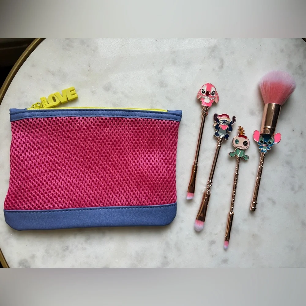 Disney Stitch Makeup Brush Set With Cosmetic Bag